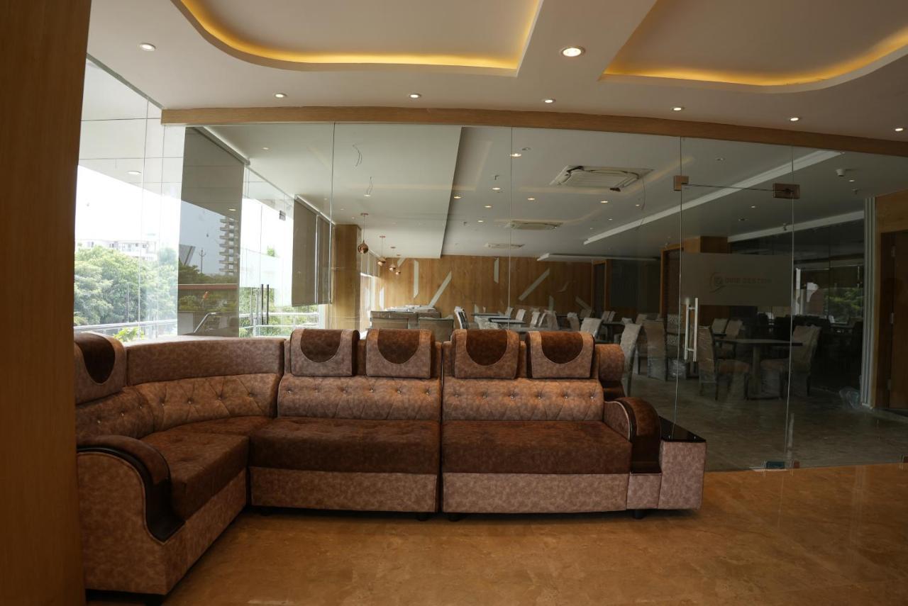 Hotel Ocean Vista Bay Visakhapatnam Exterior foto